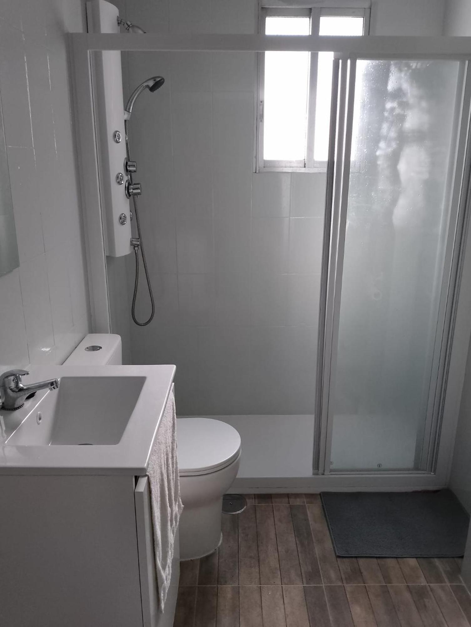 Habitacion En Piso Compartido Madrid Dış mekan fotoğraf
